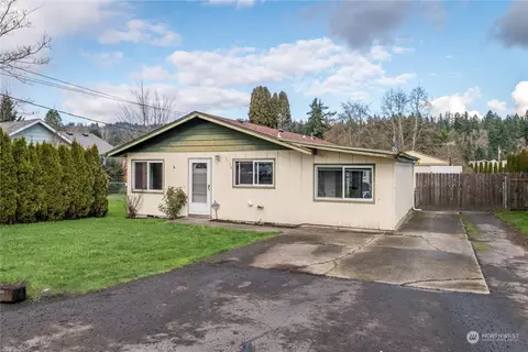 3156 Pennsylvania St, Longview, WA 98632