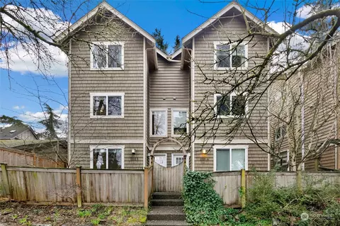 2511 NE 125th St #B, Seattle, WA 98125