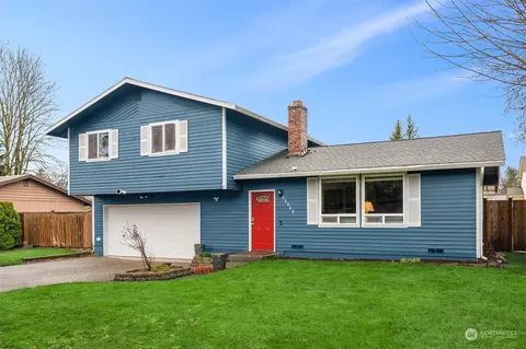 22022 SE 268th St, Maple Valley, WA 98038