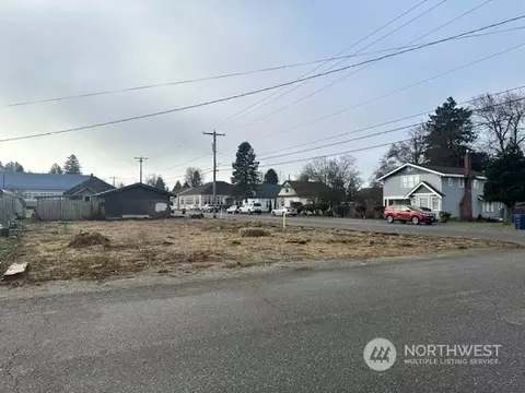 1000 Hazel Ave, Burlington, WA 98233