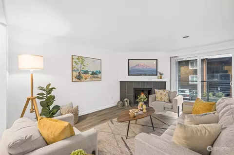 12221 Bel-red Rd #D104, Bellevue, WA 98005