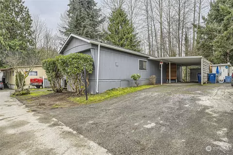 1332 192nd St SE #17, Bothell, WA 98012