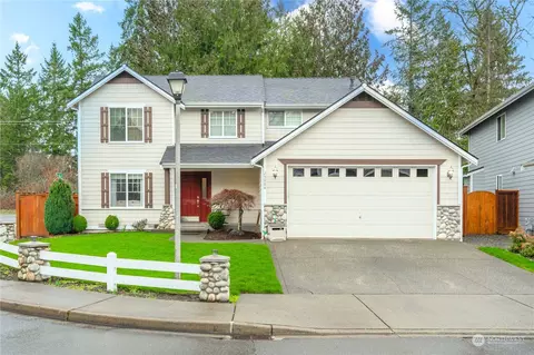 25004 235th Ct SE, Maple Valley, WA 98038