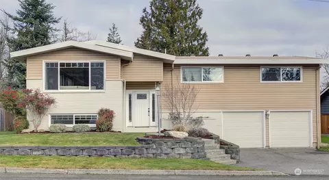 8419 214th Pl SW, Edmonds, WA 98026