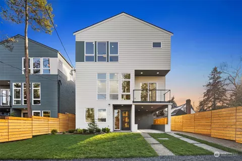 1209 NE 97th St, Seattle, WA 98115