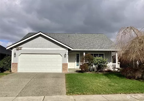 5415 209th St E, Spanaway, WA 98387