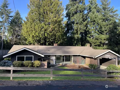 10612 NE 28th Pl, Bellevue, WA 98004