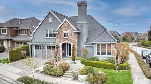 1497 29th Pl NE, Issaquah, WA 98029