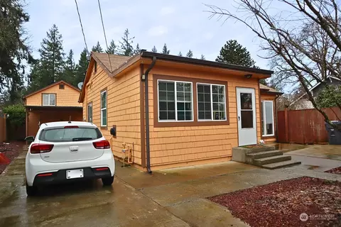 14602 Portland Ave SW #C, Lakewood, WA 98498