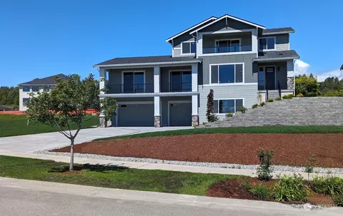 5440 Lonicera Dr #35, Blaine, WA 98230