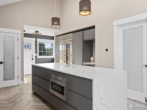 5004 Seahurst Ave, Everett, WA 98203 photo 6