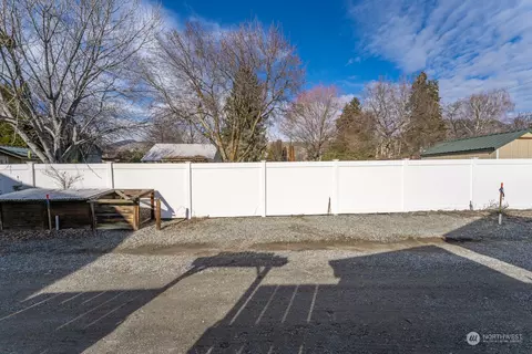 1 E Wapato Ave, Chelan, WA 98816 photo 20