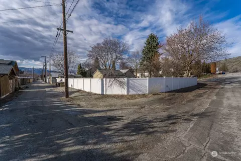 1 E Wapato Ave, Chelan, WA 98816 photo 22