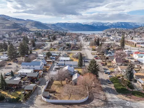 1 E Wapato Ave, Chelan, WA 98816 photo 4