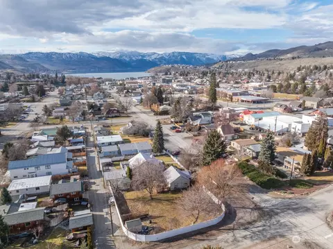 1 E Wapato Ave, Chelan, WA 98816 photo 5
