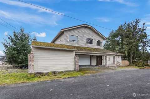 1216 Lake Vista Blvd S, Spanaway, WA 98387