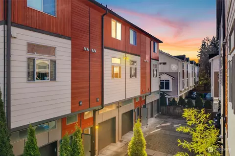 4418 Meridian Ave N #C, Seattle, WA 98103