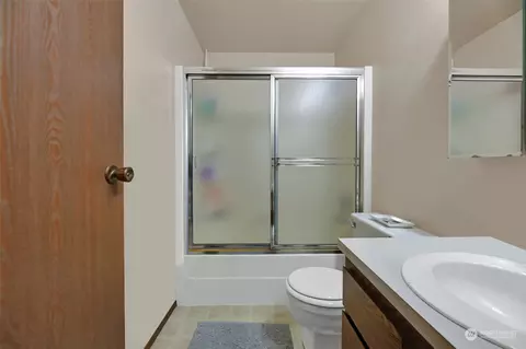 Bath - 6009 W Beech St, Everett, WA 98203 photo 1 of 1