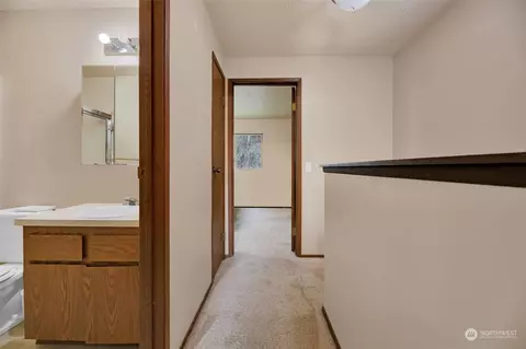 Entry Way - 6009 W Beech St, Everett, WA 98203 photo 1 of 1
