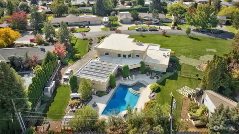 4811 Snowmountain Rd, Yakima, WA 98908