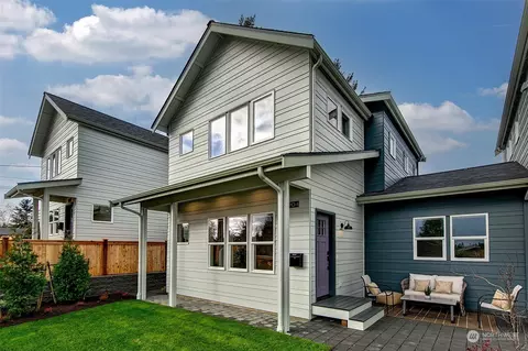 2904 SW Henderson St, Seattle, WA 98126