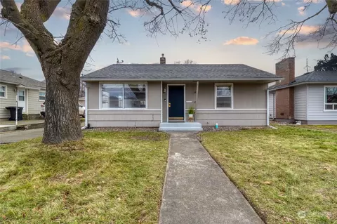 1055 St John St, Walla Walla, WA 99362