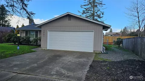 3901 Hoadly St SE, Tumwater, WA 98501
