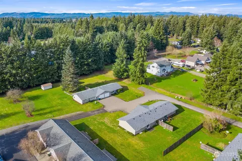 5115 5117 187th Trl SW, Rochester, WA 98579