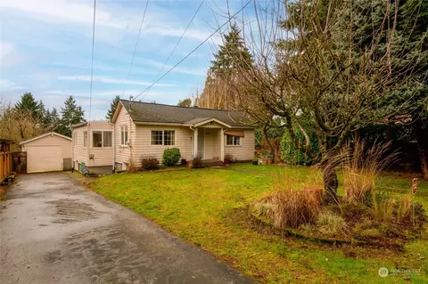 12031 40th Ave NE, Seattle, WA 98125