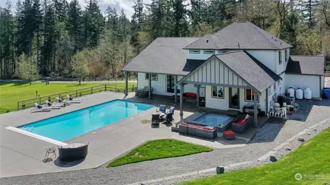 9115 96th St NW, Gig Harbor, WA 98332