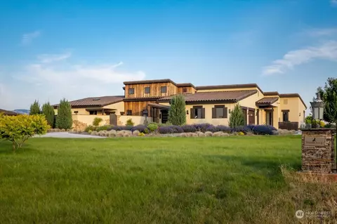 Exterior - 2350 Ridgeview Rd, Walla Walla, WA 99362 photo 2 of 8