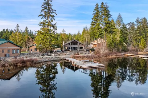 101 E Pine Tree Point Rd, Shelton, WA 98584