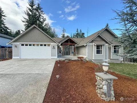 1428 N Aurora Ct, Port Angeles, WA 98363