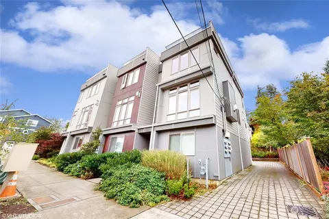 8507 31st Ave NW, Seattle, WA 98117