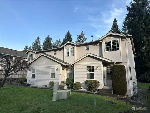 9611 161st St E, Puyallup, WA 98375