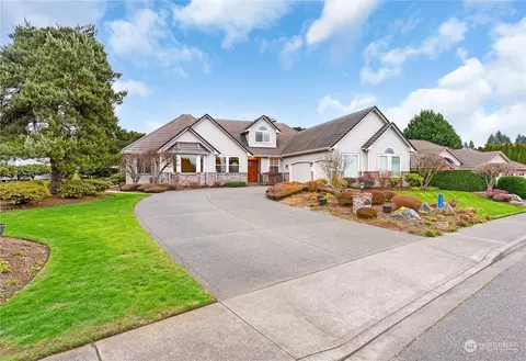 3910 Prestwick Ln SE, Olympia, WA 98501