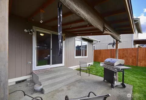 Exterior - 20316 11th Avenue Ct E, Spanaway, WA 98387 photo 9 of 9