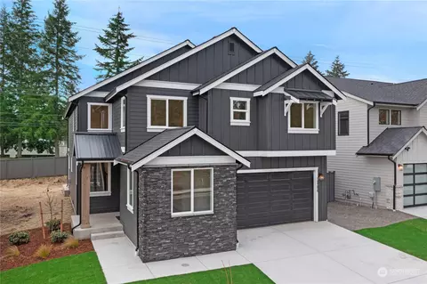 3269 Roosevelt Ave, Enumclaw, WA 98022