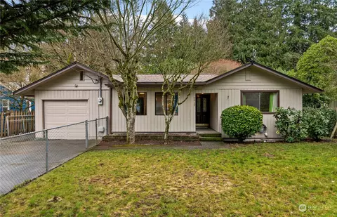 6915 Columbia Ct, Everett, WA 98203