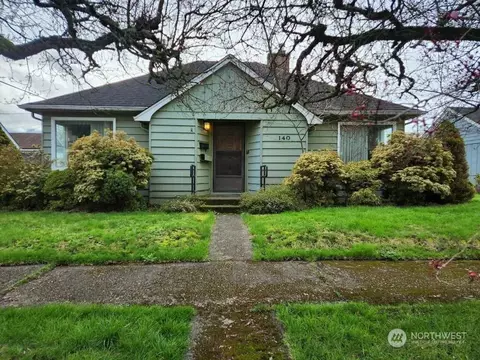 140 SW Mcfadden Ave, Chehalis, WA 98532