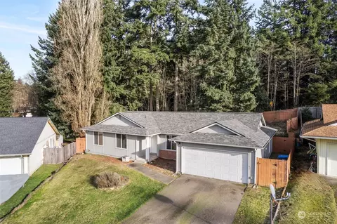 2763 Grand Fir Loop SE, Port Orchard, WA 98366