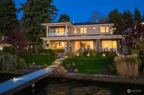 2005 Rose Point Ln, Kirkland, WA 98033