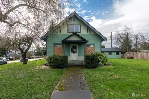 220 E 96th St, Tacoma, WA 98445