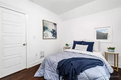 Bedroom - 2202 Oakes Ave, Everett, WA 98201 photo 9 of 14