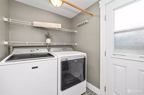 Other - 2202 Oakes Ave, Everett, WA 98201 photo 1 of 4