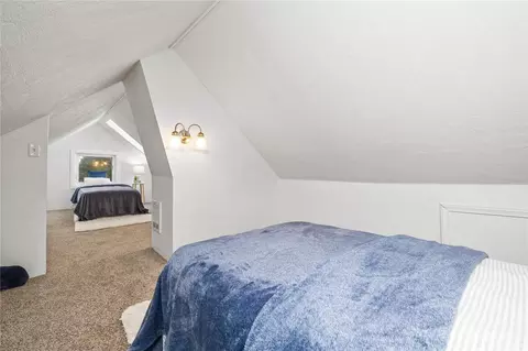 Bedroom - 2202 Oakes Ave, Everett, WA 98201 photo 13 of 14