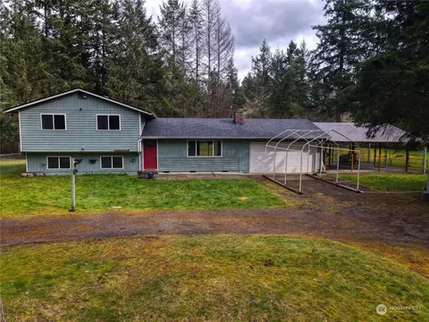3917 240th St E, Spanaway, WA 98387