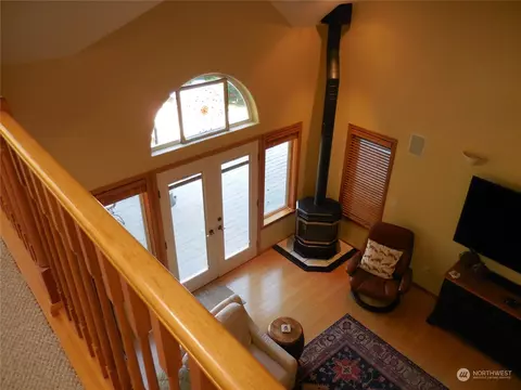 Entry Way - 2031 E Mason Lake Dr E, Grapeview, WA 98546 photo 2 of 2