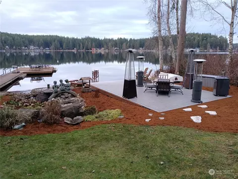 View/Area - 2031 E Mason Lake Dr E, Grapeview, WA 98546 photo 2 of 4