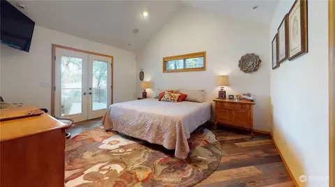 Bedroom - 2031 E Mason Lake Dr E, Grapeview, WA 98546 photo 1 of 7